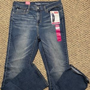 Signature Levi Strauss Modern Bootcut